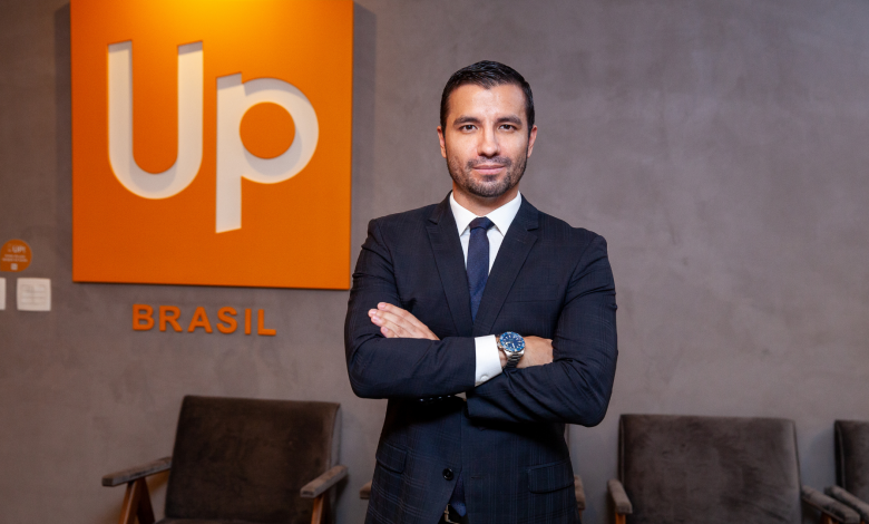 Celso Lima - Diretor Comercial - UP Brasil -