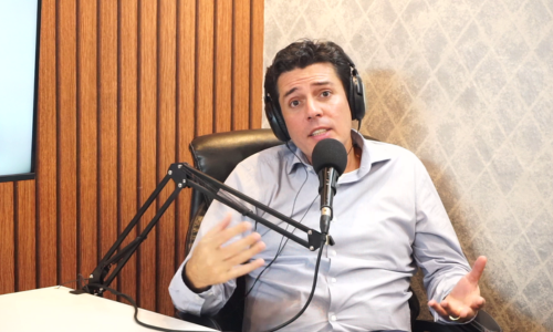 Euriale Voidela entrevista Dr. Fernando Pedro – Diretor executivo médico, 5 episódio da 8a.temporada PodCast Comitê de Clientes a