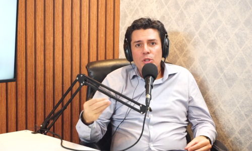 Euriale Voidela entrevista Dr. Fernando Pedro – Diretor executivo médico, 5 episódio da 8a.temporada PodCast Comitê de Clientes d